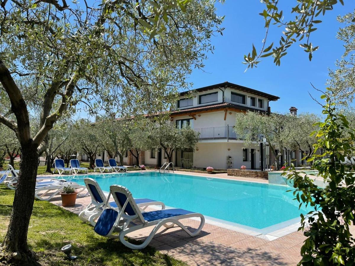 Residence Ulivi Cavaion Veronese Exteriér fotografie
